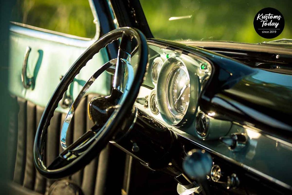 1950 Chevrolet 3100 Pick-Up Kustom Armaturenbrett mit Lenkrad